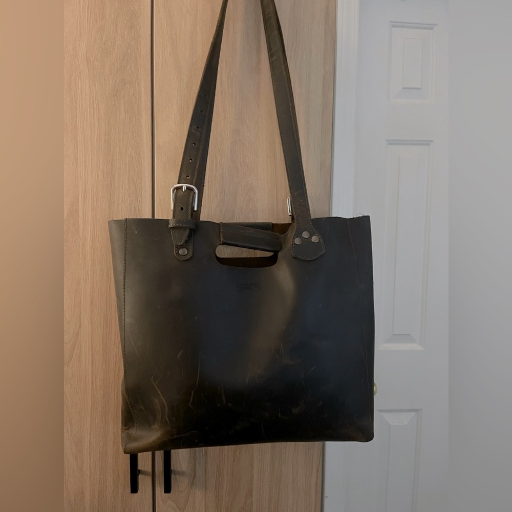 Saddleback Leather Co. - Everyday Leather Tote